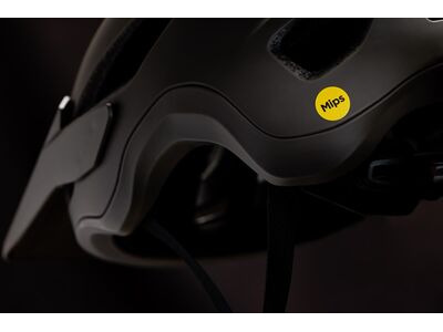 GIANT Rail Helmet Panther Black click to zoom image