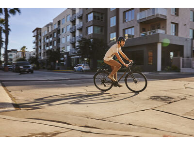 GIANT Escape City Disc 2 click to zoom image