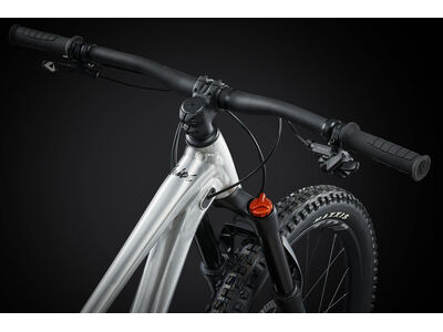 GIANT Faith 24 click to zoom image