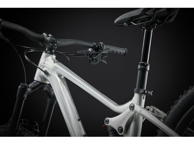 GIANT Faith 24 click to zoom image