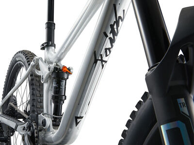 GIANT Faith 24 click to zoom image