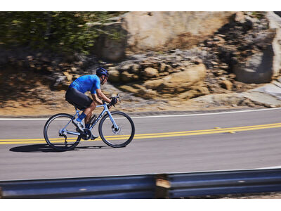 GIANT TCR Advanced 0 Di2 click to zoom image