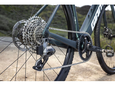 GIANT Defy Advanced E+ Elite 0 click to zoom image