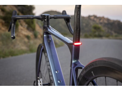 GIANT Defy Advanced E+ Elite 0 click to zoom image