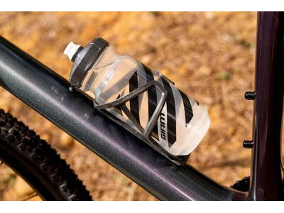 GIANT Airway Elite Bottle Cage click to zoom image