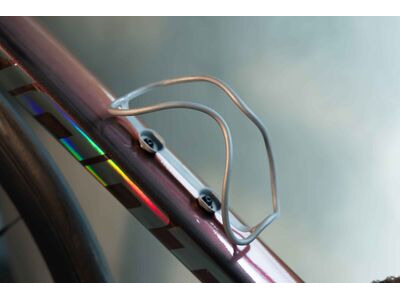 GIANT Airway Pro Ti Bottle Cage click to zoom image