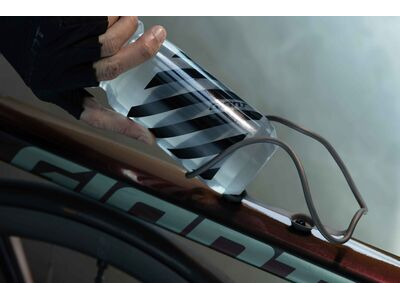 GIANT Airway Pro Ti Bottle Cage click to zoom image