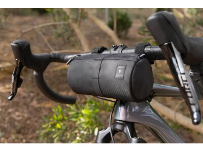 GIANT Shadow SL Burrito Bar Bag Black click to zoom image