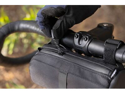 GIANT Shadow SL Burrito Bar Bag Black click to zoom image