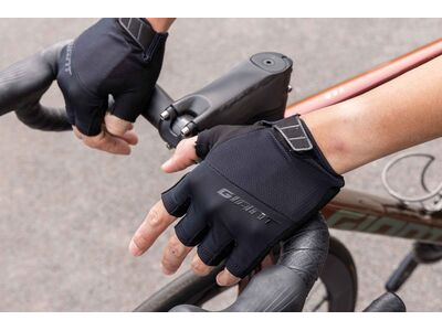 GIANT Cima Short Finger Glove White click to zoom image