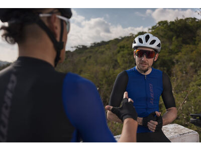 GIANT Race Day Short Sleeve Jersey Black / Blue click to zoom image