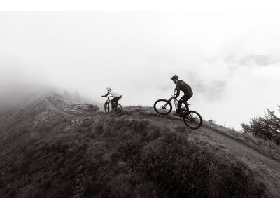 GIANT Reign Advanced E+ 1 Mercury / Carbon Smoke click to zoom image