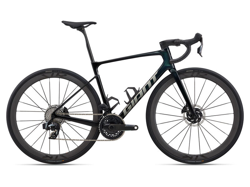 GIANT Defy Advanced SL 1 click to zoom image