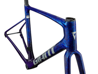 GIANT Defy Advanced SL Frameset click to zoom image