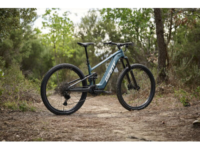 GIANT Stance E+ 0 click to zoom image