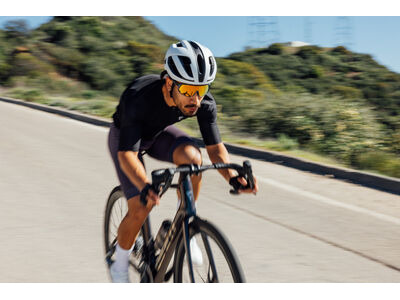 GIANT Rev Pro Mips Helmet Matt Black click to zoom image