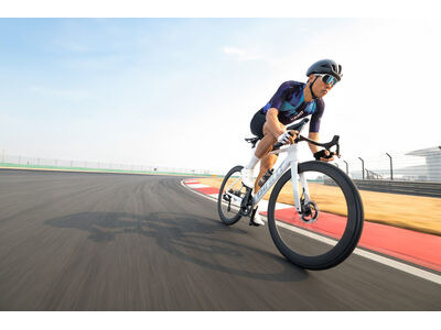 GIANT Contact SLR 0 Aero Integrated Handlebar click to zoom image