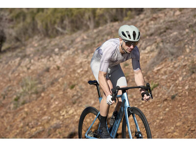 GIANT Gavia Course 700x28c click to zoom image