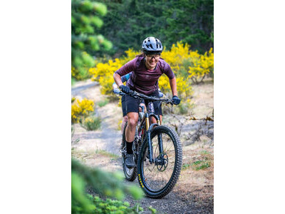 LIV Rail Helmet Black Diamond click to zoom image