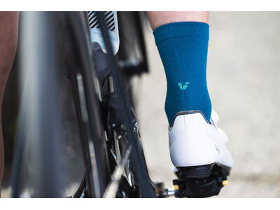 LIV Vantage Socks click to zoom image