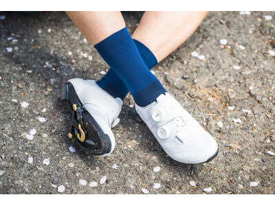 LIV Vantage Socks click to zoom image