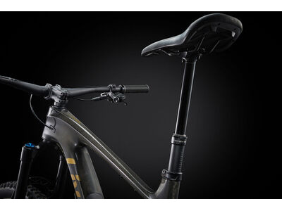 LIV Intrigue X Advanced 1 click to zoom image