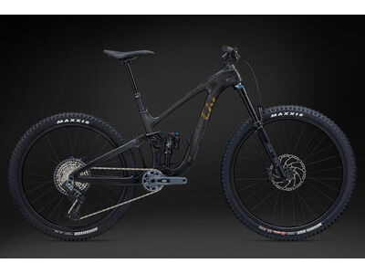 LIV Intrigue X Advanced 1 click to zoom image