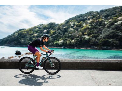 LIV Vantage Short Sleeve Jersey Black click to zoom image