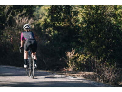 LIV Race Day Short Sleeve Jersey Black click to zoom image