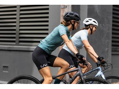 LIV BeLiv Short Sleeve Jersey Clear Sky Blue click to zoom image