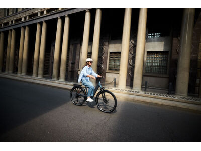 LIV Allure E+ 2 click to zoom image