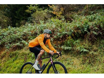 MADISON Freewheel Windproof Packable Jacket - men's - hi-viz yellow click to zoom image